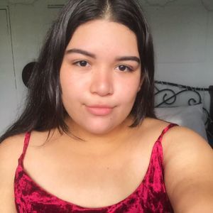 Meet your Posher, Adriana paulette